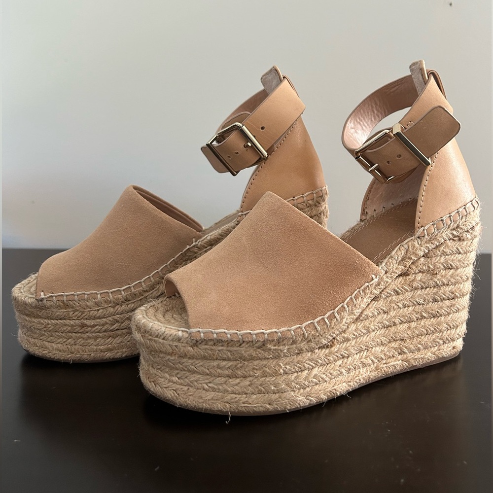 Gianni Bini Tan Suede Espadrille Platform Sandals Size 6.5